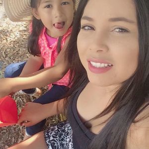 Meet your Posher, Alma