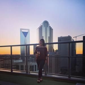 Meet your Posher, Alicia