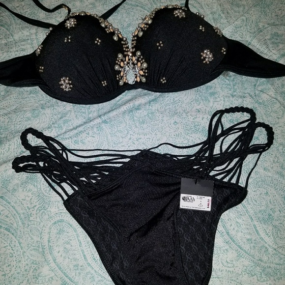 STUNNING BLACK VICTORIA'S SECRET BIKINI - Picture 4 of 8