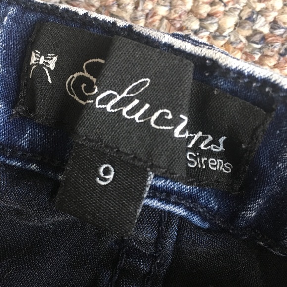 Cute outfit - Picture 3 of 3