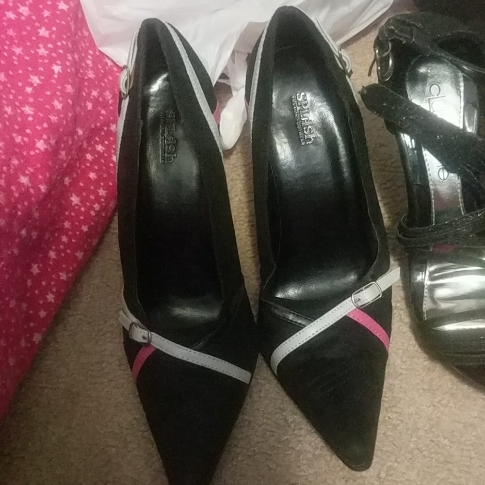 Splash heels