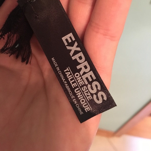 Express Scarf - Picture 2 of 3