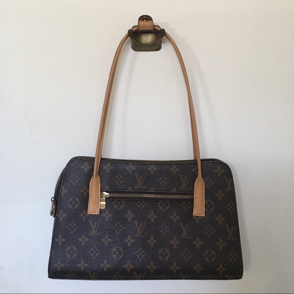 ♡ Louis Vuitton Monogram Handbag ♡