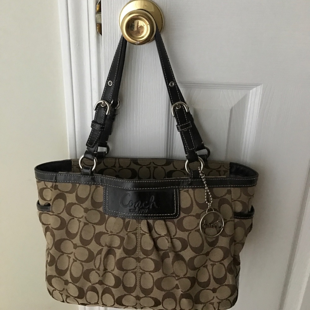 Coach handbag