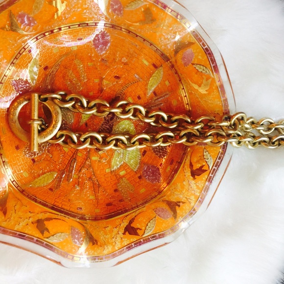 . {DKNY RUNWAY} Gold chain toggle necklace - Picture 5 of 8