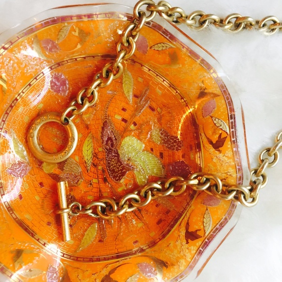 . {DKNY RUNWAY} Gold chain toggle necklace - Picture 7 of 8