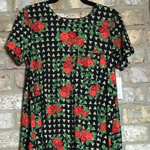 Small nwt carly LuLaRoe