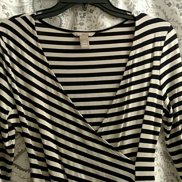 Banana Republic low cut striped top - Picture 1 of 3