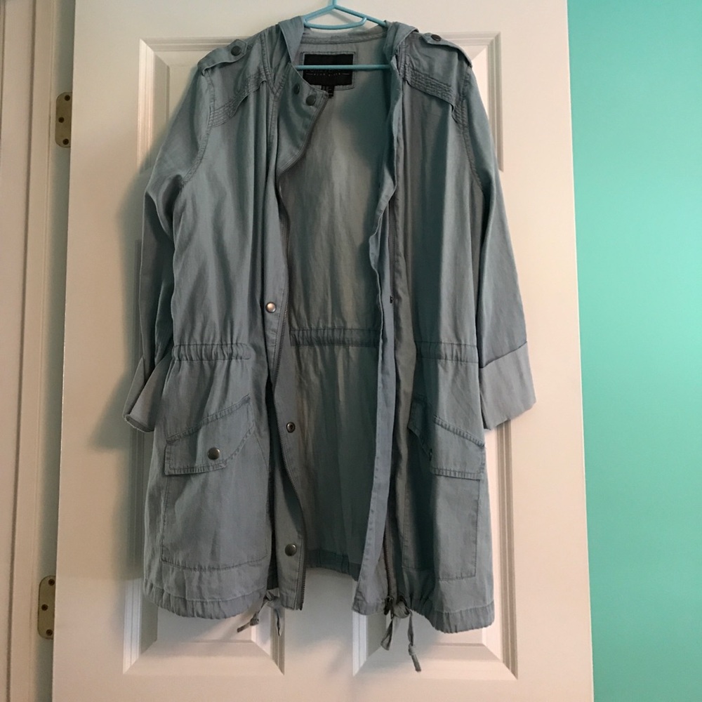 Women's light denim jacket