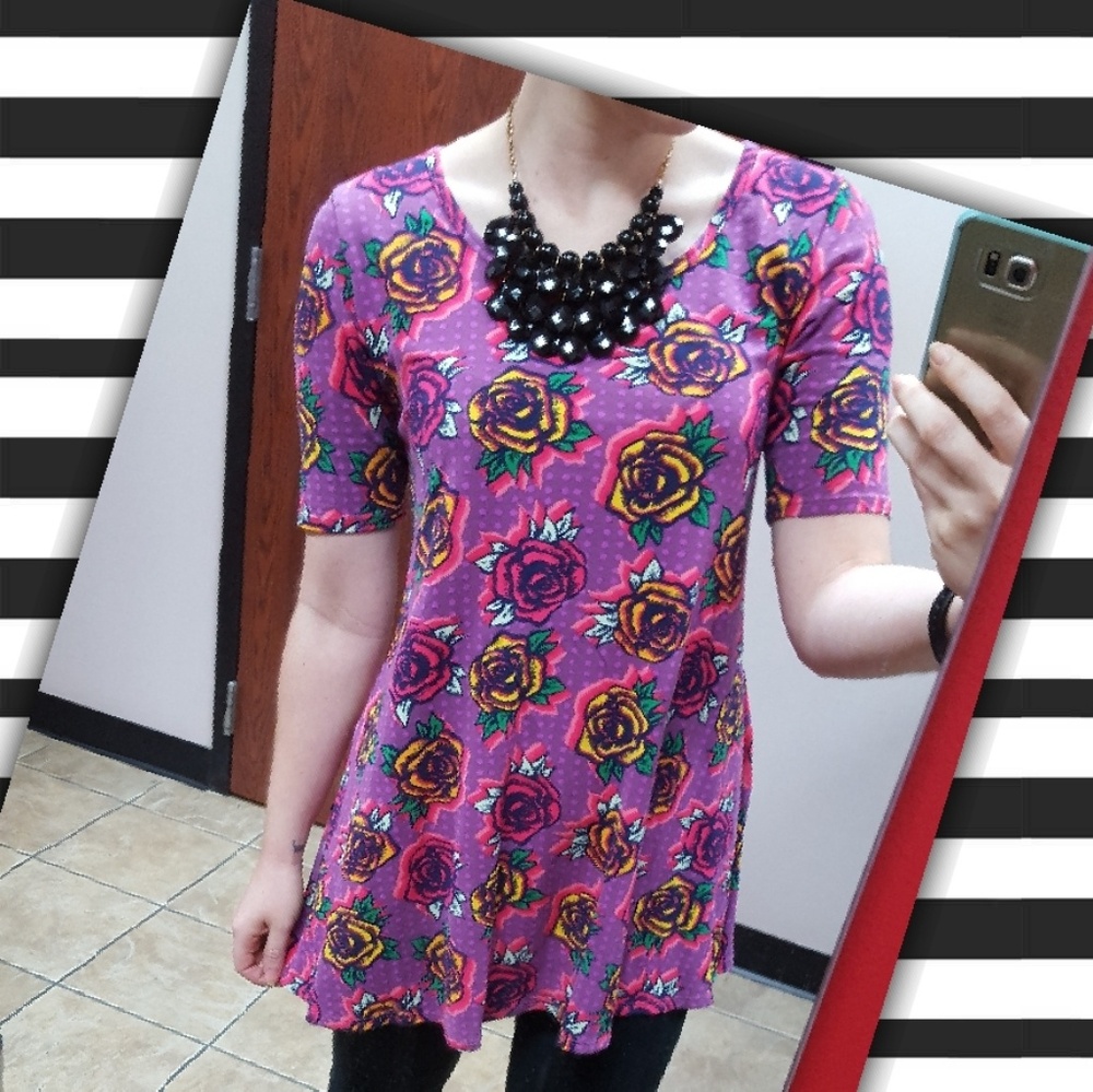 LuLaRoe Perfect Tee