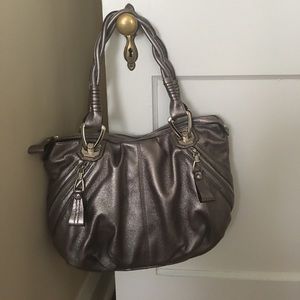 B. Makowsky metallic bag with silver hardware!