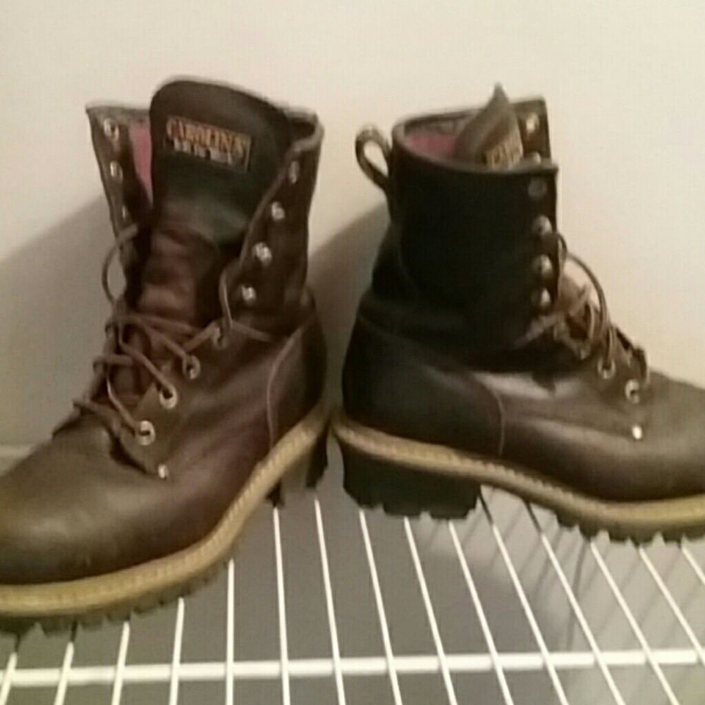 Woman steel tip work boot