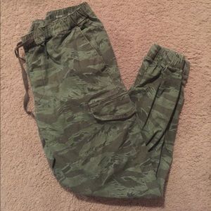 Bullhead Camo Jogger Pants