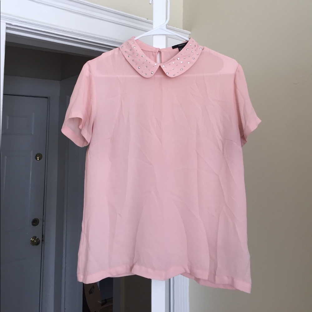 😄SALE😄 Light pink studded blouse