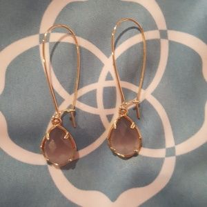 Like new, perfect condition Kendra Scott Dee's