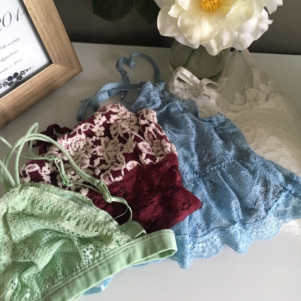 Delicate bralette bundle ♻️ 8/25/17
