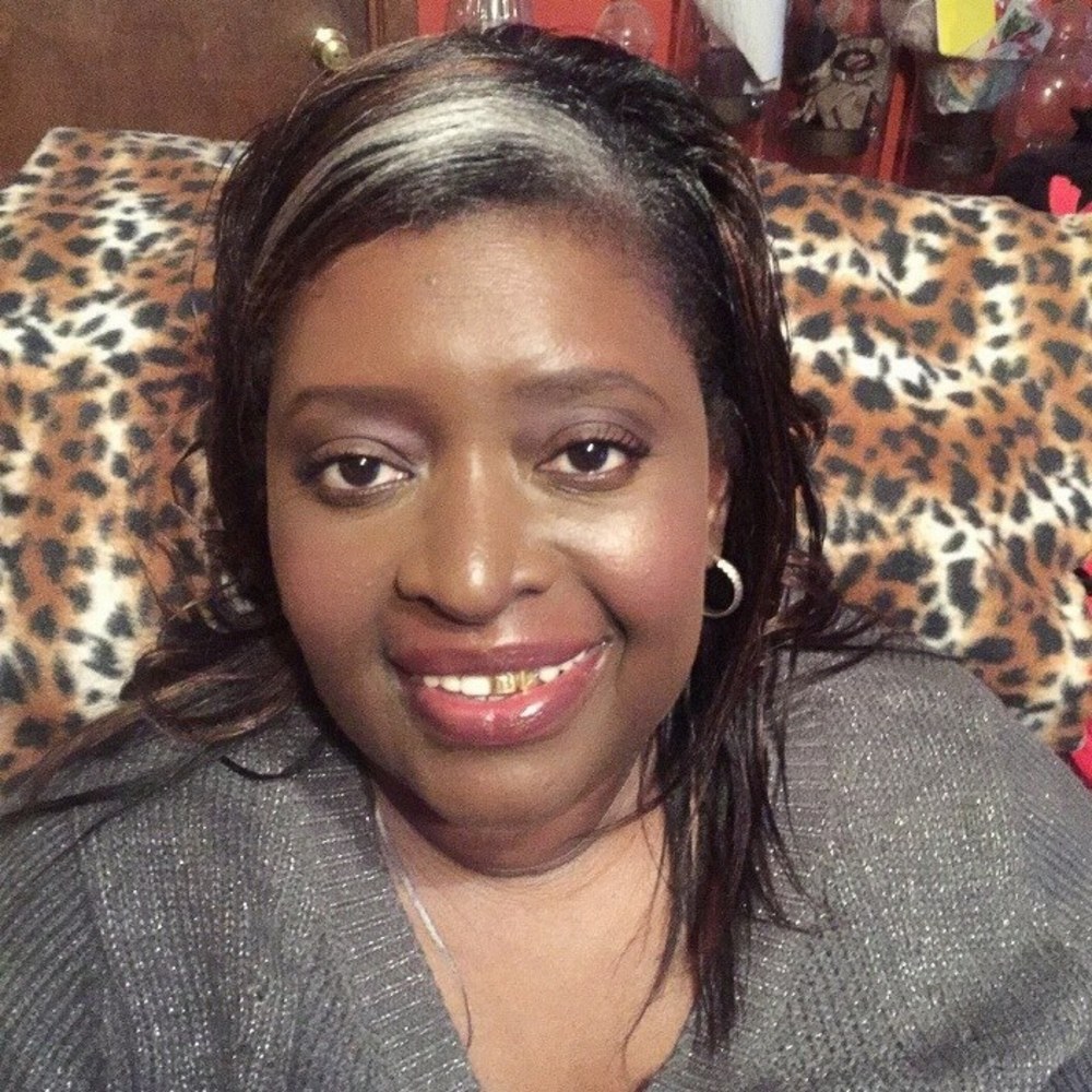 Meet your Posher, Brenda