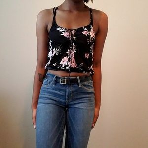 BEAUTIFUL KENDALL&KYLIE floral top