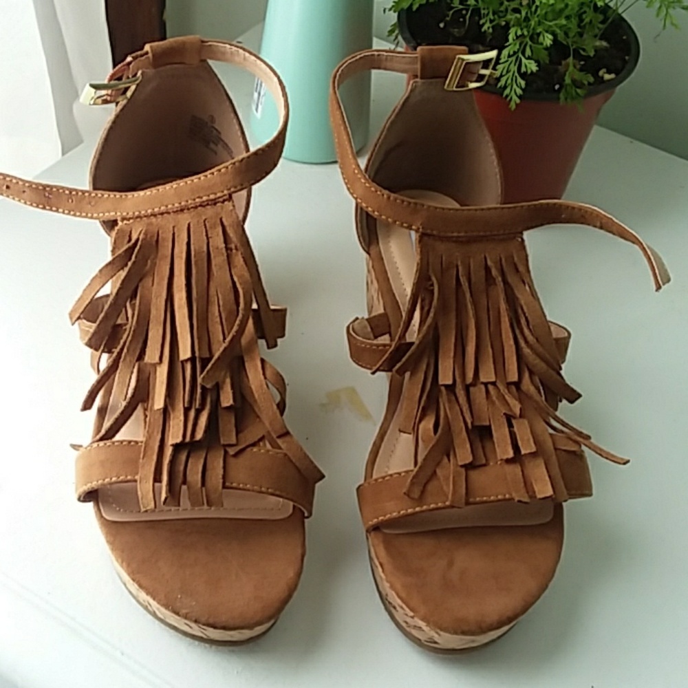Steve Madden wedges
