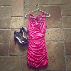 Short pink dresse