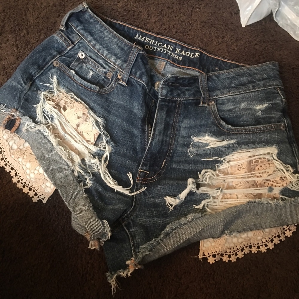 American eagle high waisted shorts NWT size 4