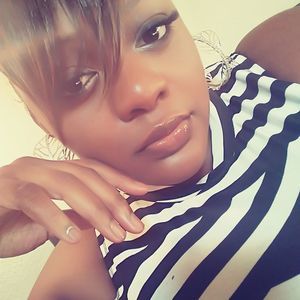 Meet your Posher, Araya