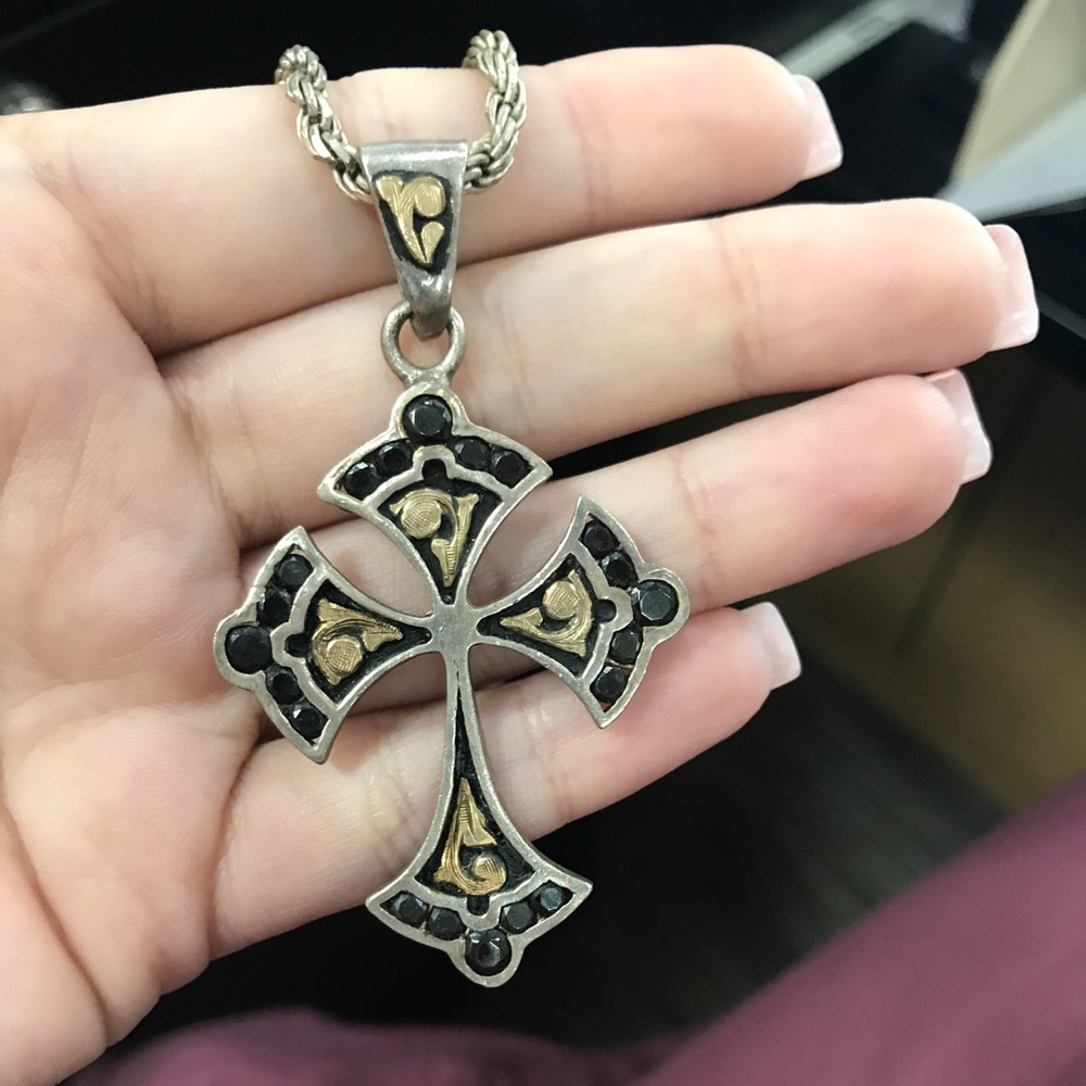 Hy o silver necklace