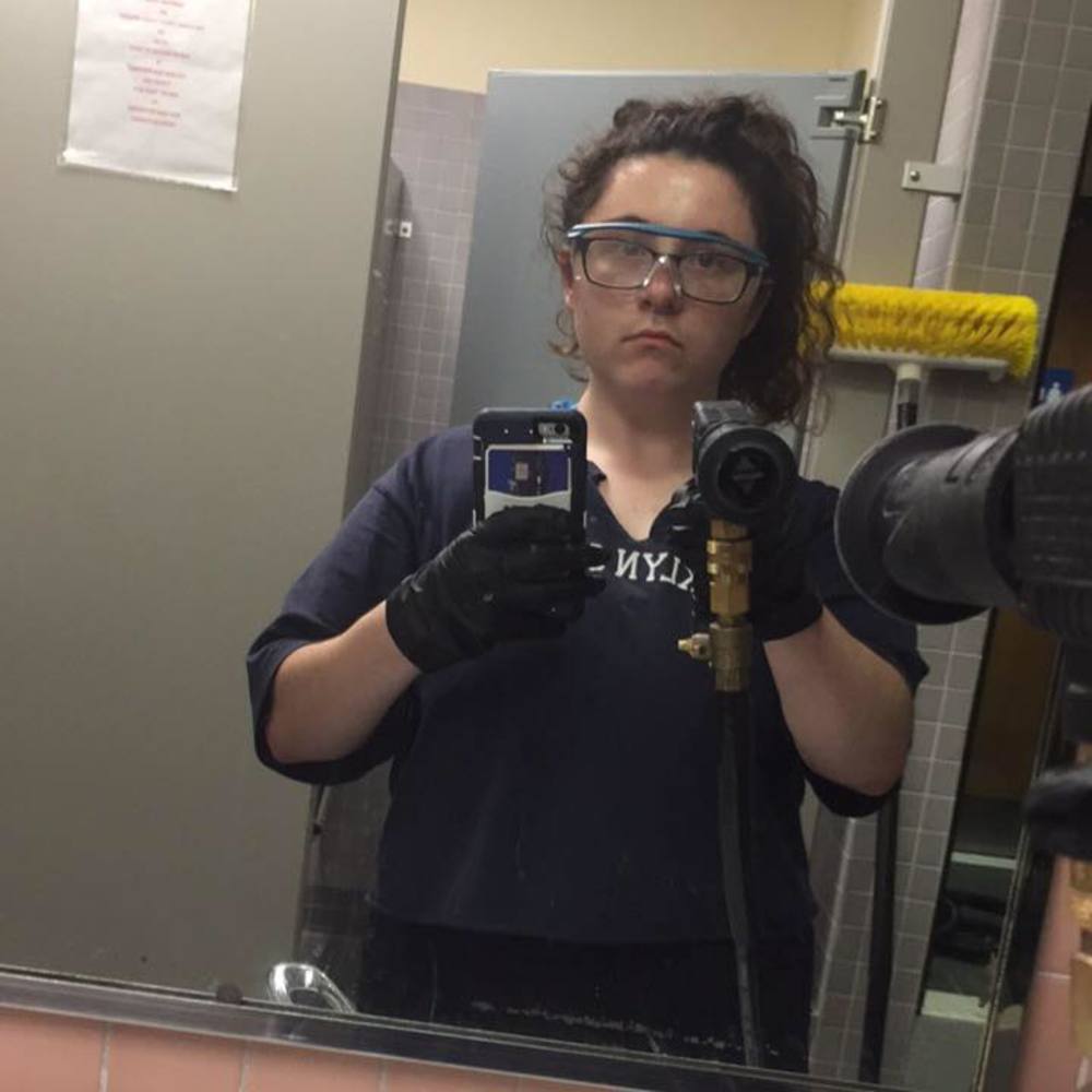 Meet your Posher, Jessica