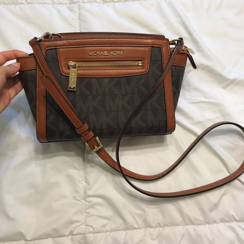 Michael Kors hangbag