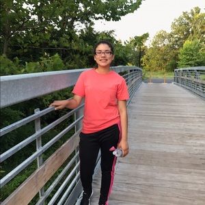 Meet your Posher, Lucia