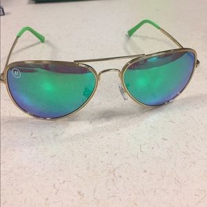 Blenders Eyewear Athena Star Aviator Sunglasses