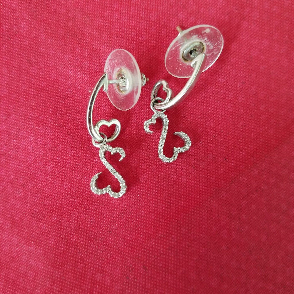 Jane Seymour white gold diamond earrings