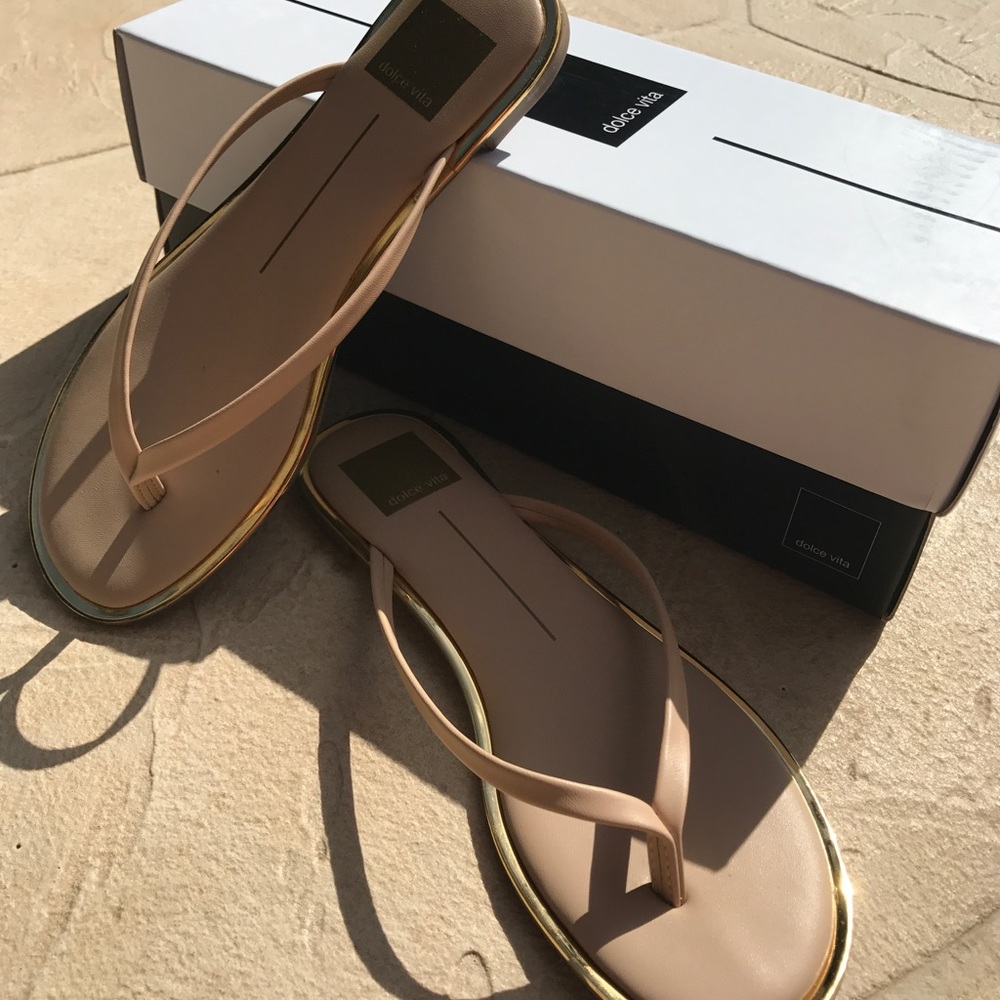 Dolce Vita Dawn Nude Thong Sandals