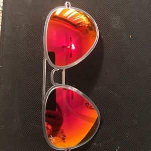 Brand New Ray Ban RB4211 Sunglasses
