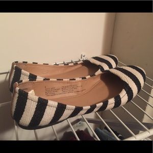 Striped flats