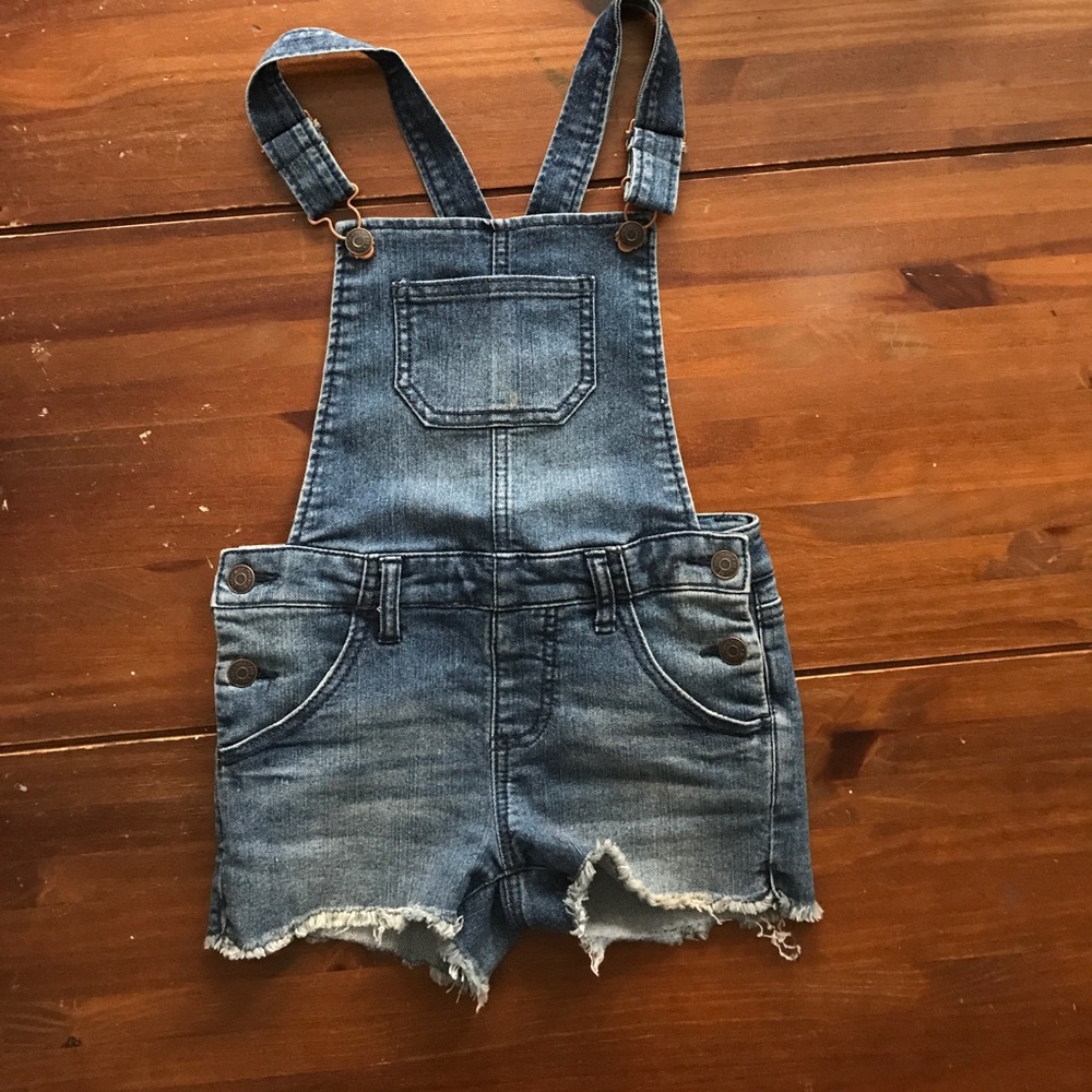 overall shorts