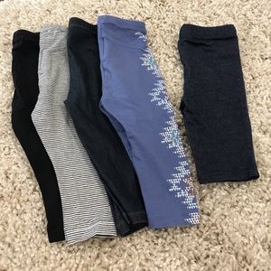 Bundle of 5 pairs of pants