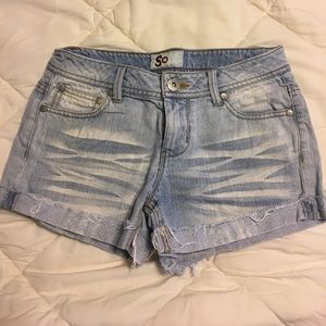 Cute light wash denim shorts