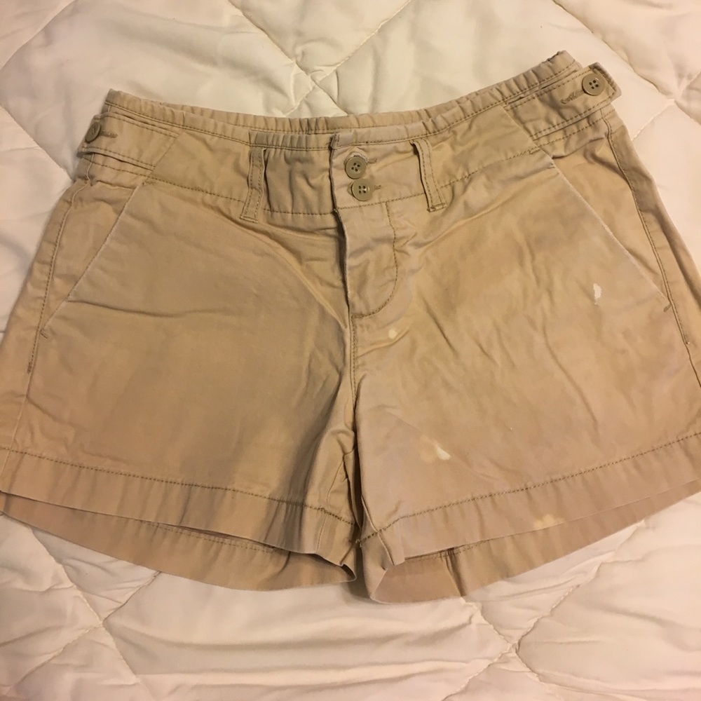 Khaki shorts