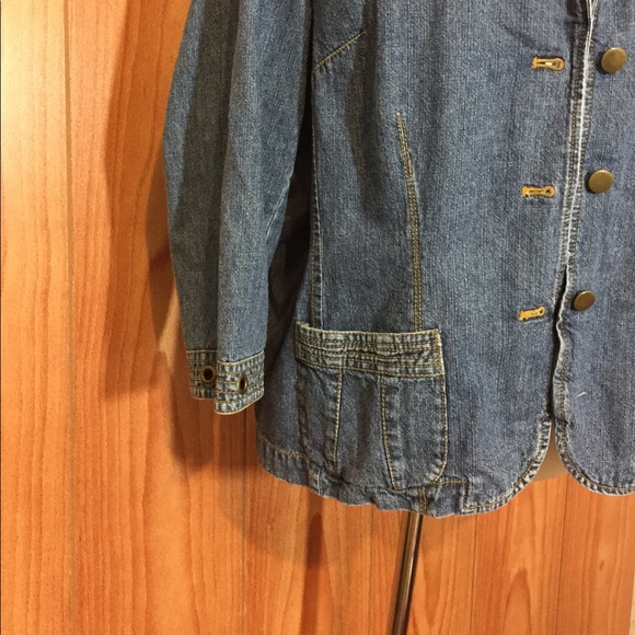 Jean Jacket - Picture 3 of 3