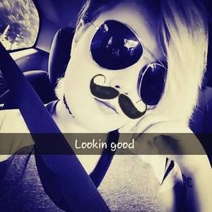 Meet your Posher, Hailey