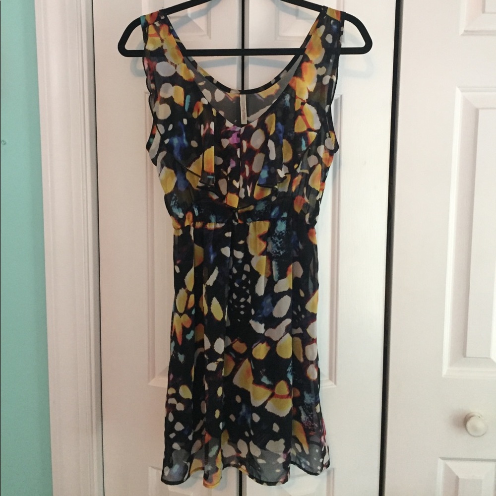 Elegant v-neck dress