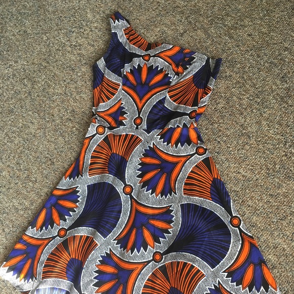 Dresses & Skirts - Dress