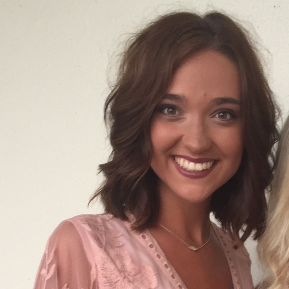 Meet your Posher, Mollie - Picture 1 of 1