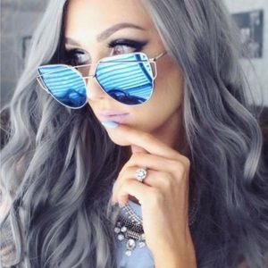 Blue Mirrored Cateye Sunglasses