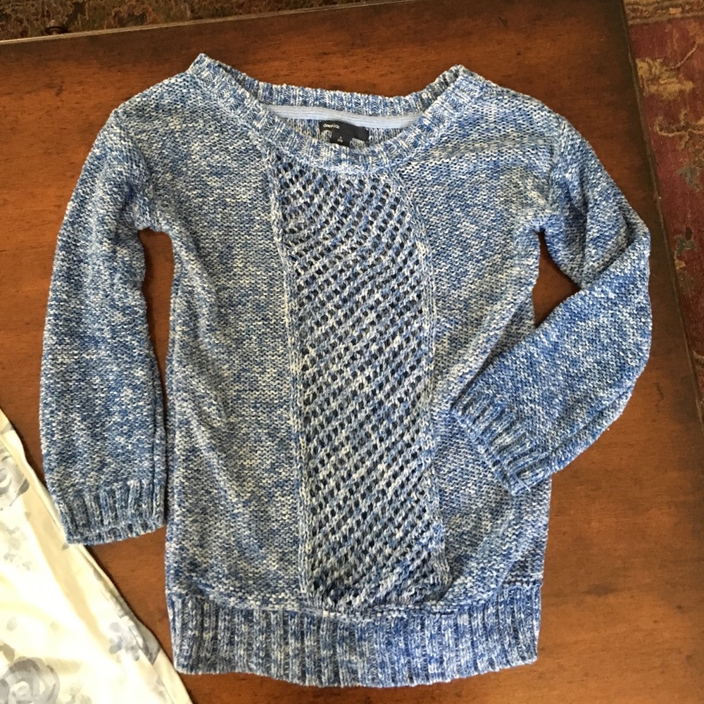 Gap jeans design and sweater
