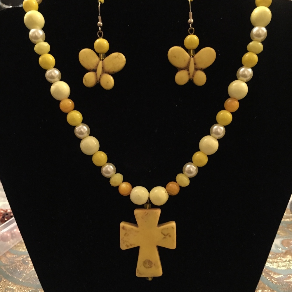 Kahrna's Kreations Jewelry Set
