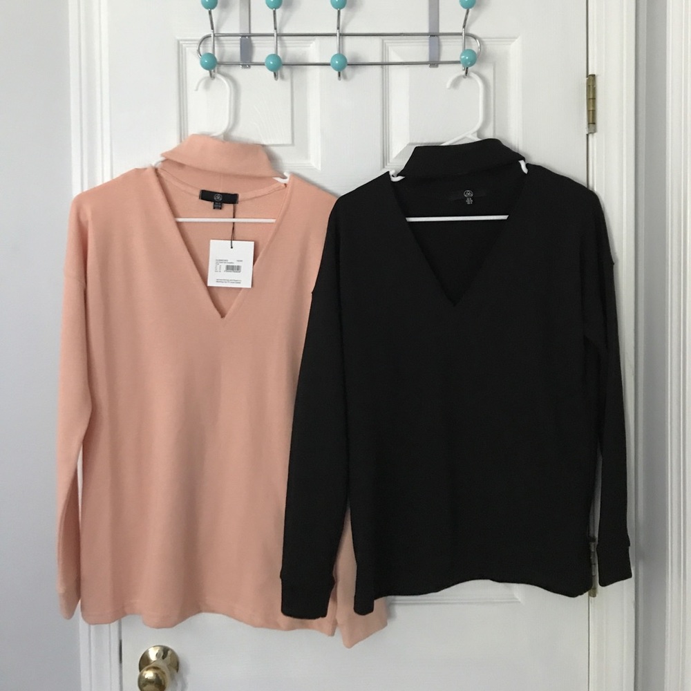 2 choker sweatshirts