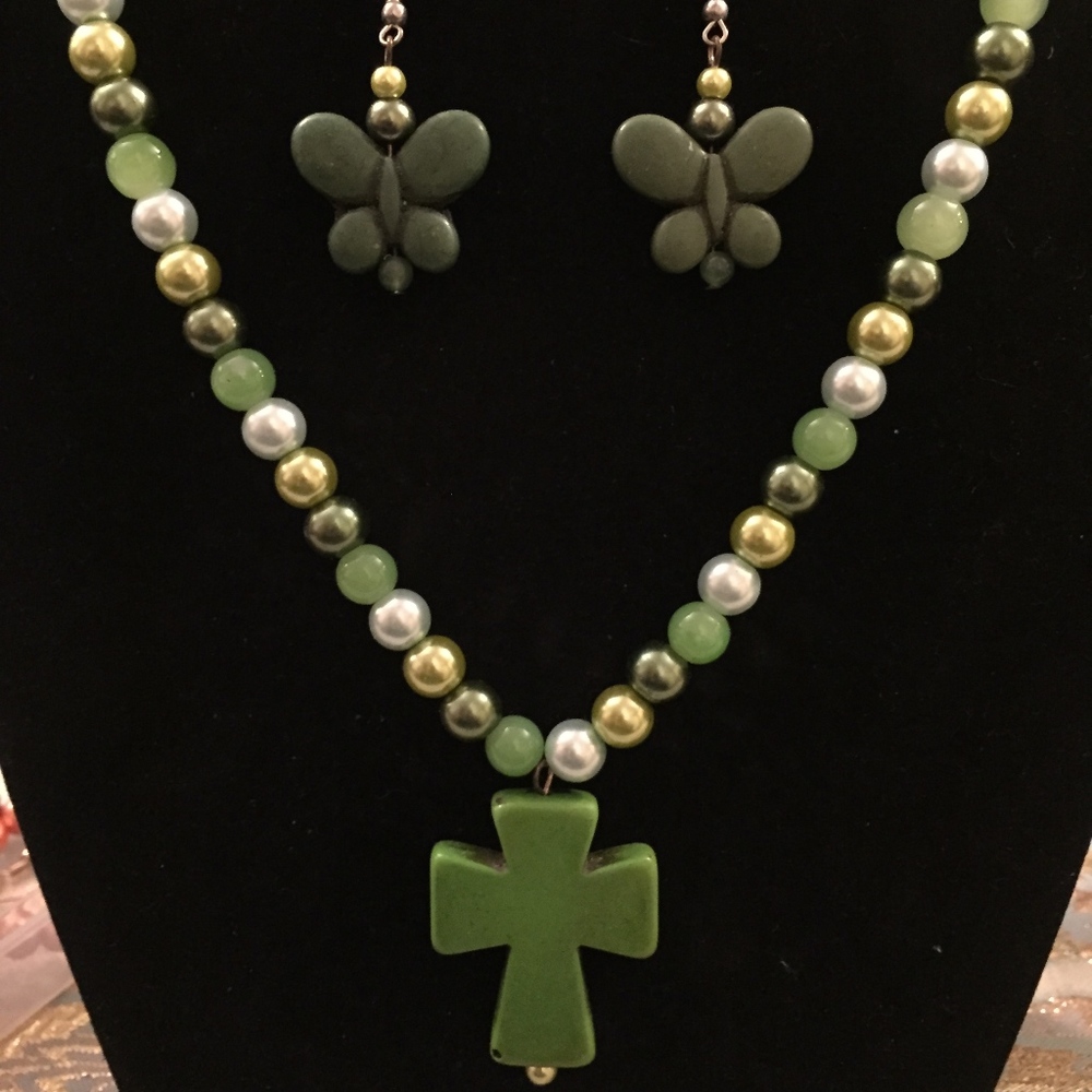 Kahrna's Kreations Jewelry Set