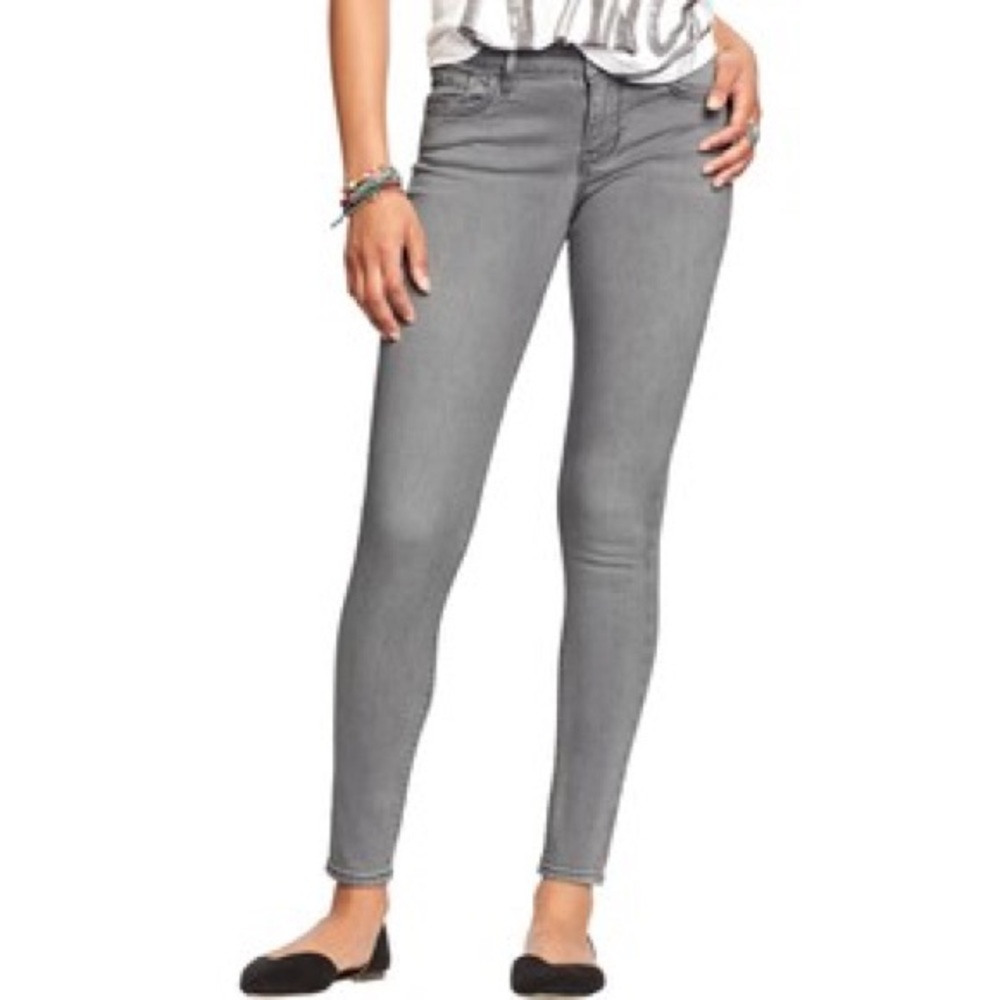 Grey skinny jeans